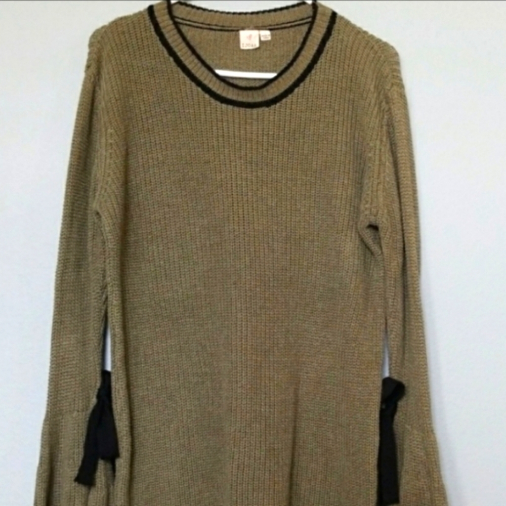 IJoah Boho Casual Green Bell Sleeve Boho Knit Sweater Large